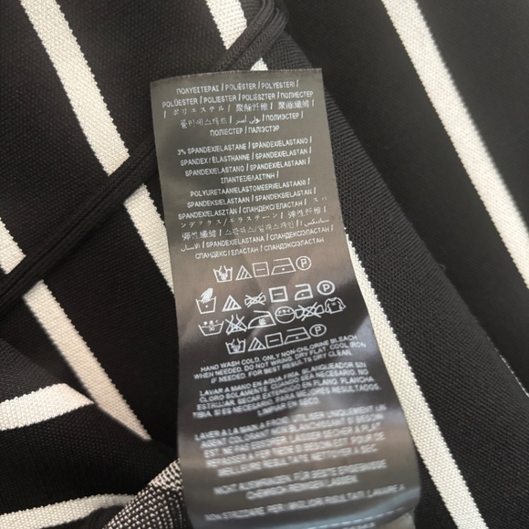 Guess Bodycon Dress - Black/White Stripe Size S - Picture 14 of 14
